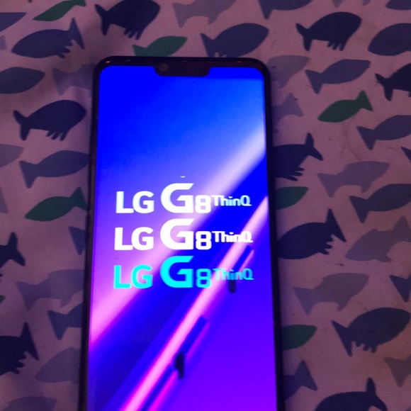 Lg g8 thin q will trade for I phone or 300 obo - Picture 2 of 2